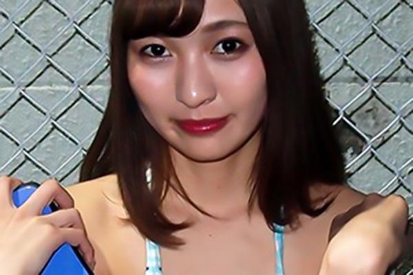 かのん(20) Bカップ貧乳のスレンダーな素人女子大生！ビキニを脱がされ肉棒挿入で理性崩壊