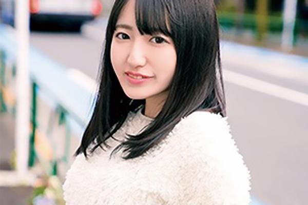 あい 小柄でおしとやかな素人女子大生をナンパ！チンポをぶち込まれ激ピス立ちバックでメス顔を晒す